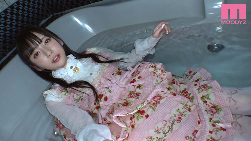 小悪魔シスコン妹ロリィタちゃんに二人きりで誘惑密着されてじっくりねっちょり着衣のまま犯●れる! 七沢みあ