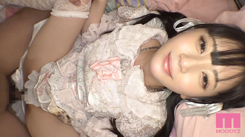 小悪魔シスコン妹ロリィタちゃんに二人きりで誘惑密着されてじっくりねっちょり着衣のまま犯●れる! 七沢みあ