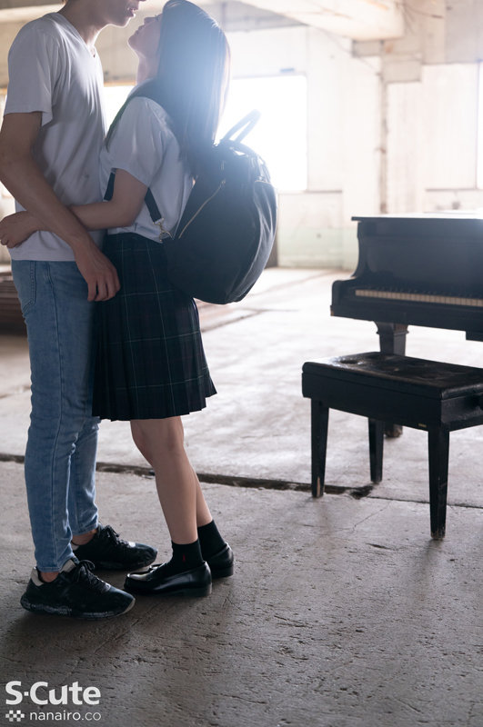 放課後に彼女と。どこでもラブラブセックス。 東條なつ