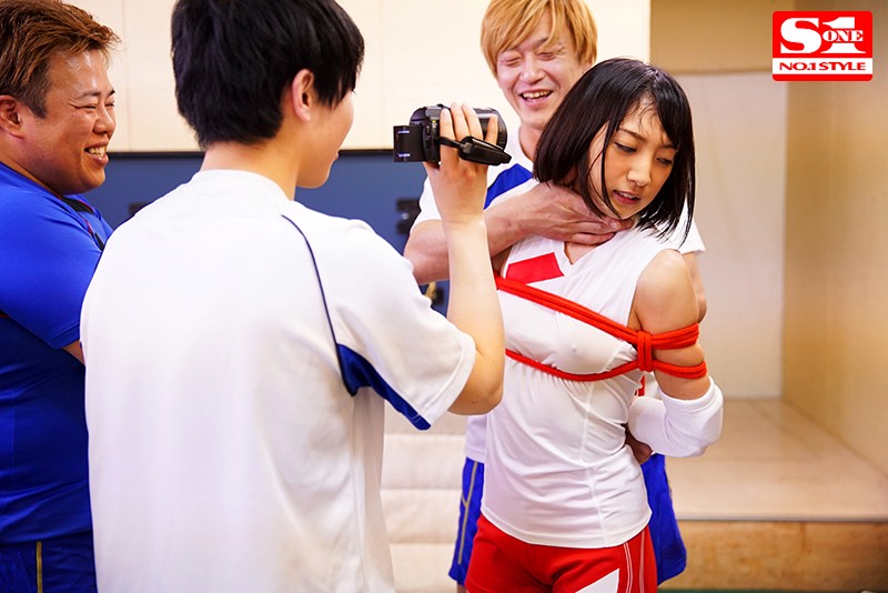 完全拘束されて抵抗できないどMアスリートをひたすらイカせる緊縛調教セックス 辻本杏