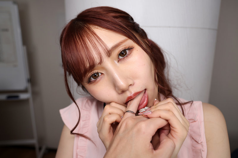 【VR】顔面特化アングルVR ～新卒の後輩と残業終わりに相性抜群な不倫SEX編～ 斎藤あみり