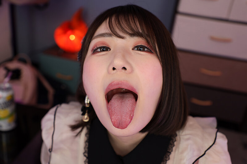 【VR】地雷系女子VR ~猜疑心の塊のヒナミちゃん~ 目黒ひな実