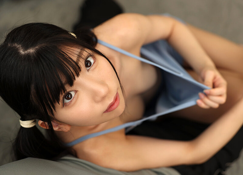 【VR】親が決めた結婚相手は女子校生!? 見せつけ誘惑ナマ乳首で献身的に距離を詰めてくるドキドキ中出し性交 百咲みいろ