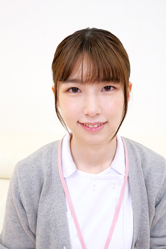 完全顔出し現役ナースをガチナンパ!白衣の天使がEDに悩む男を改善! ギン勃ちしたら喜んで中出しセックスまでさせてくれました! まいさん