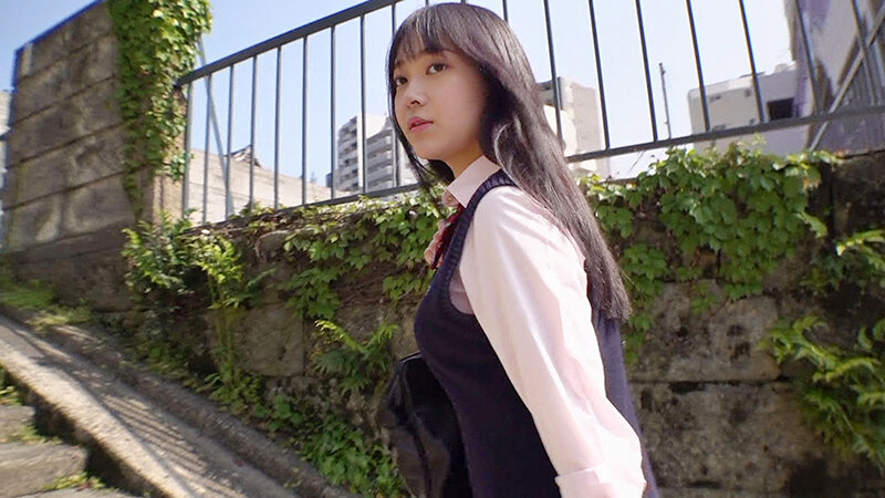 素人女子校生限定!狭いお風呂で密着混浴体験してもらえませんか!?火照る身体!おっぱいポロリ!ウブな女子は恥ずかし過ぎて赤面涙目!あちこち舐めてキレイにしたらそのまま生中出しSEXしちゃいました! そらさん