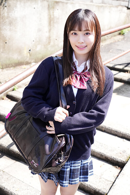 ウブで可愛い女子校生の皆さま!「童貞君の早漏の悩みを解決してもらえませんか?」好奇心旺盛な女子校生が早漏すぎる童貞君にキュンキュンしちゃって生中出し筆おろし! うららちゃん
