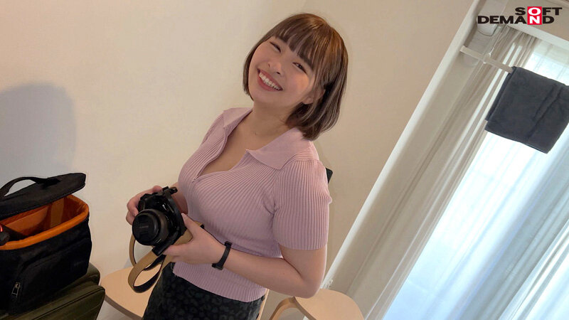 【初撮り】スケベすぎるフェロモンIカップ専門学生 凶暴すぎる爆乳と愛嬌たっぷり大口の笑顔で男性を惑わす 落ちる寸前までいく首絞めプレイが好き まお 20歳 藤北真緒