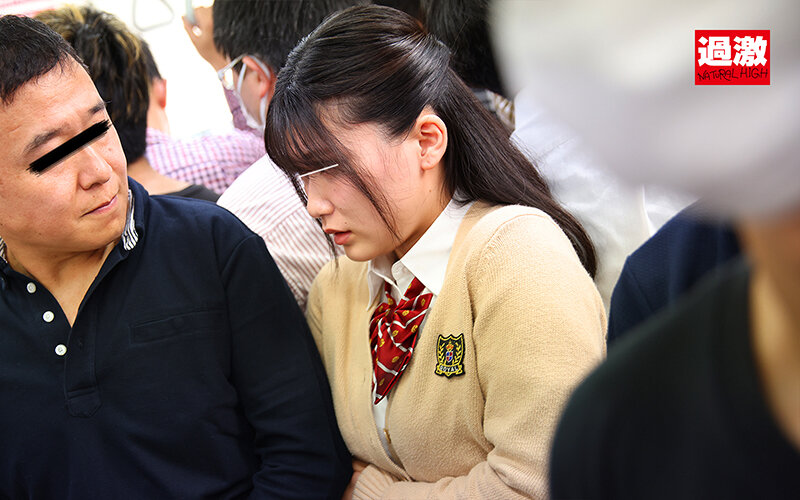 串刺しJ○痴● 痴●師2人に挟み撃ちされ逃げられず上下の穴を塞がれた色白娘 止まらないバイブ責めでイキ狂った巨乳娘