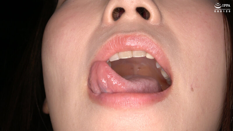 「超オススメ!人気女優 乃木ちはるチャンの舌ベロ・口内・歯・のどちんこ観察!」