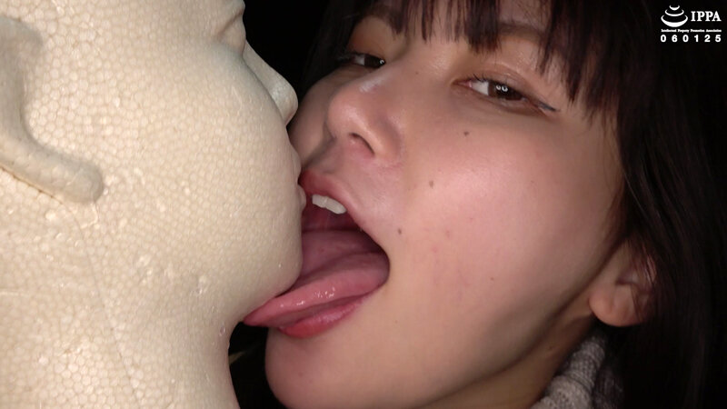 人気女優 有加里ののかチャンの歯・口内・のどちんこ観察＆顔舐め鼻フェラプレイ！！！