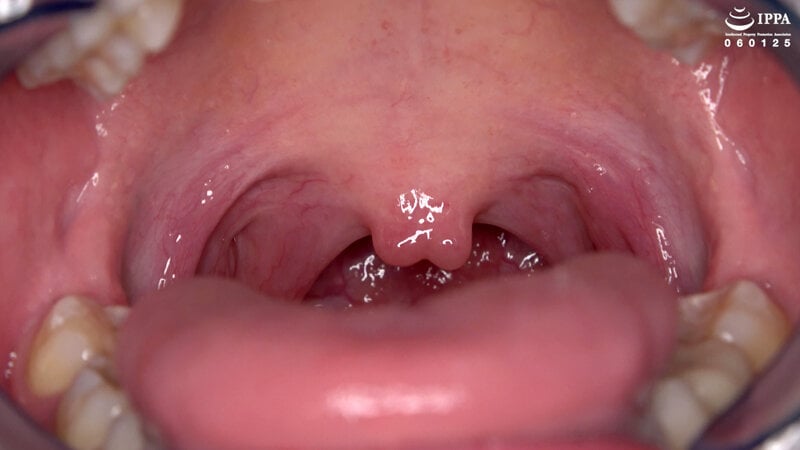 人気女優 有加里ののかチャンの歯・口内・のどちんこ観察＆顔舐め鼻フェラプレイ！！！