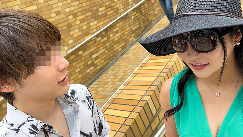 【グラサン筋肉巨乳】SARA 25歳 ハリウッド級Hカップスーパーモデルを奇跡のナンパゲット!ホテル連れ込み極上おっぱい、腹筋、唇、ま○こに生中出し3P個人撮影