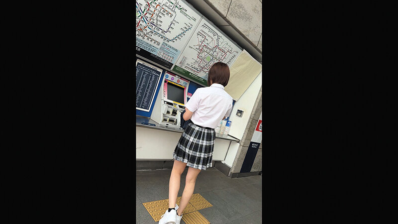3重苦 電車痴●・公共●設イラマチオ・睡眠● 狙われ続けた女子●生4名