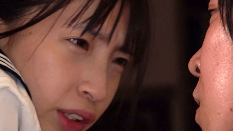 制服姿のスレンダー萌え少女 Part.3