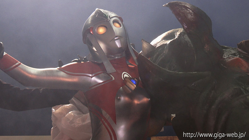 巨大ヒロイン(R) アルティーレイズ 平井栞奈