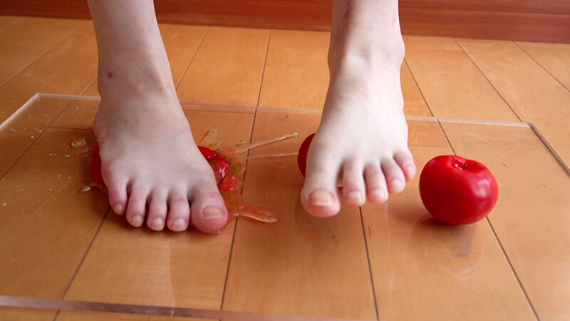 足とお尻でむぎゅーっ！ 姫崎あむ