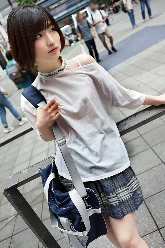 J系シンママ候補生07 ミニマム系の美少女で剛毛な暇つぶし中の3年生にナマ中出し！らん 姫野らん