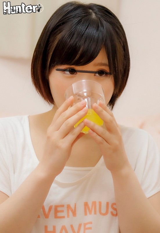 「私のお兄ちゃんエッチ上手でしょ！怖がらないで、感じていいんだよ！」従順な妹に呼んで来させた同級生を拘束し、中出しを繰り返す変態ロリコン兄