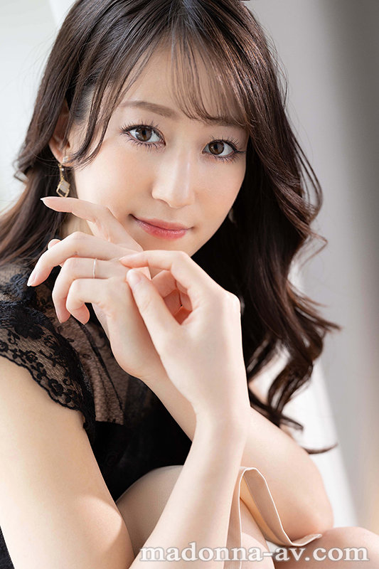 もう一度、あの頃のように輝きたい―。 元清涼飲料水CMタレント 天河みなせ 31歳 AV Debut