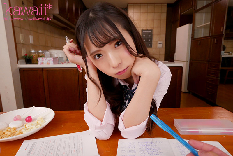 【VR】ASMR×顔面特化 家庭教師のボクに至近距離で密着ささやき誘惑してくる小悪魔えちえち生徒 天音ゆい
