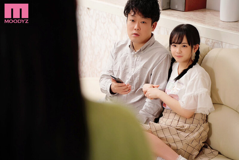 嫁の連れ子がド痴女。愛くるしい笑顔とはギャップすぎるテクで中出しまで誘惑してくる 工藤ララ