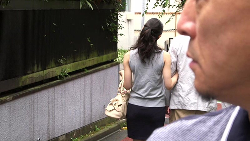 ストーカーにけがされた人妻 ずっと騙されていた…この女に… 沙原さゆ