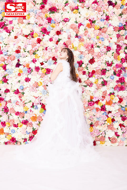 日本で1番のAV女優 三上悠亜 最後のベストAV作品12時間~デビューから引退までの道のり~