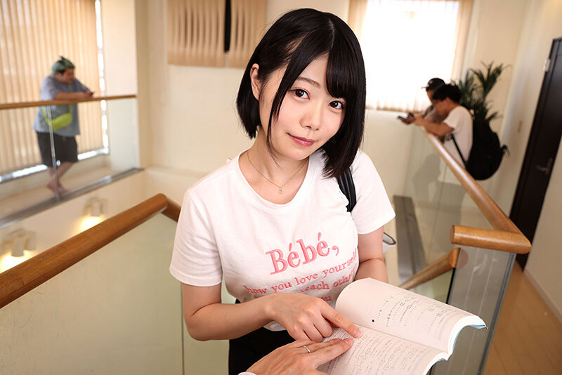 【VR】先生が手を出さなければ…浮気じゃないですよね?ハグまでOKの生徒と今日もホテル。ボクの手を一切借りずに不倫を完遂させる濃密プレイ 如月ゆの