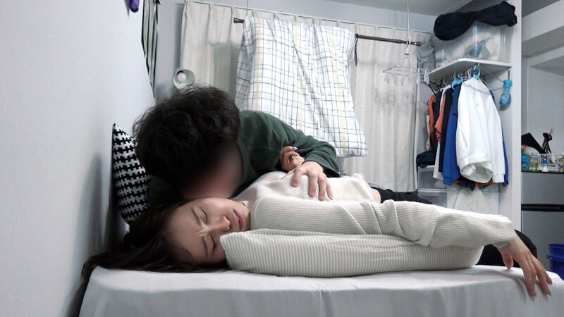 ナンパ連れ込みSEX隠し撮り・そのまま勝手にAV発売。するサラリーマン Vol.12