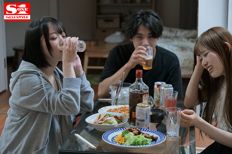 彼女が不在中の3日間、同時進行中の幼馴染（セフレ）とシタ1ヵ月ぶりのセックスがマズ過ぎた。 架乃ゆら