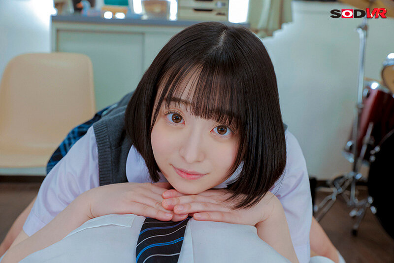 【VR】ボクが顧問をやっている軽音部の生徒が告白してきた 「ほんとうは先生のことずっと憧れて…」 おねだりキス魔になったみこちゃんに真夏の誰もいない部室で 汗だく接吻セックスされる 小島みこ