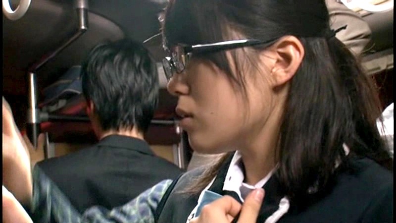 痴●‘痴女化’計画 感じてもイカセない寸止め痴●でチ○ポを求めだす女子校生