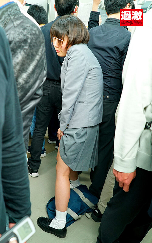 寸止めリモバイ淫乱化アクメ痴● 声も出せずイキ震える童顔J〇