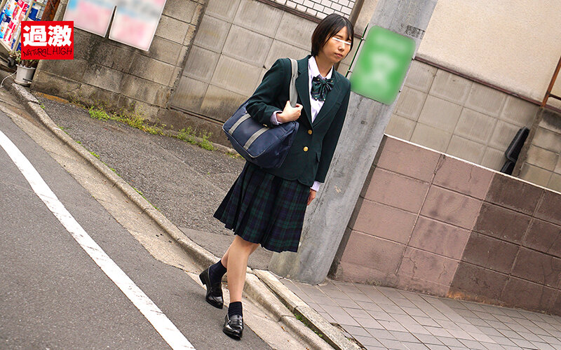寸止めリモバイ淫乱化アクメ痴● 接客中にイキ悶える黒髪J〇