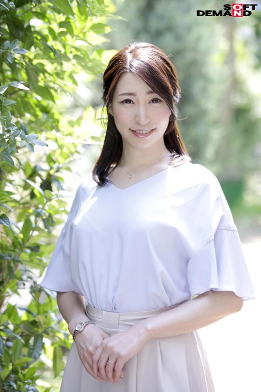 本物人妻11名の初収録デビュー前プレミアムセックス＆本物人妻11名の歴代ベストセックス 合計22SEX収録 総集編8時間