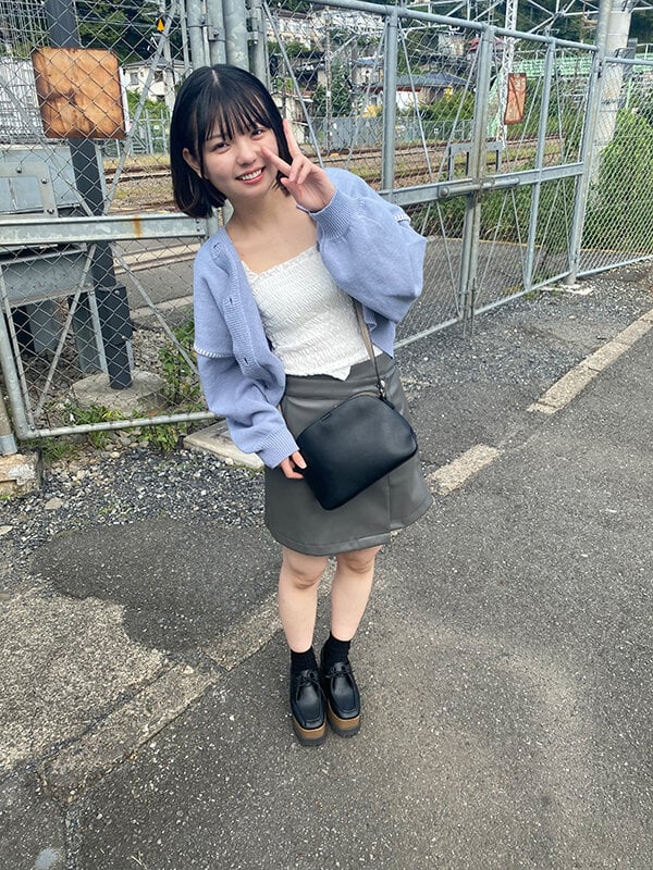 ごっくん駅員さん ショートカット鉄道おしゃぶり娘と精飲デート