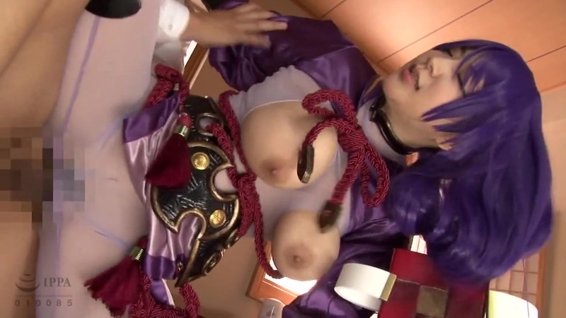 巨乳コスプレ美少女2 2枚組8時間