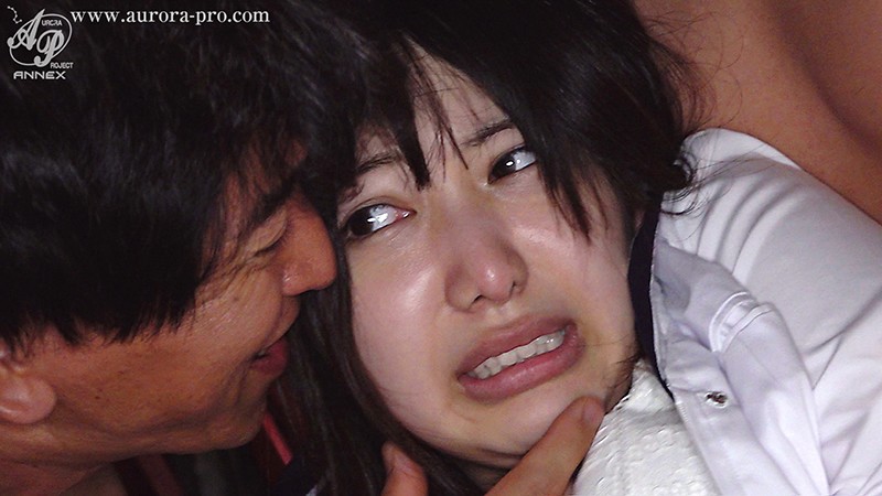 8人の、飯場の性処理娘たち