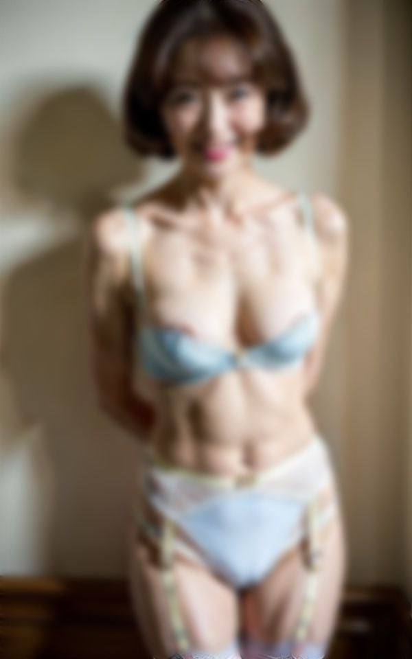 若妻のS○Xアピール〜究極のガーターベルト208人〜