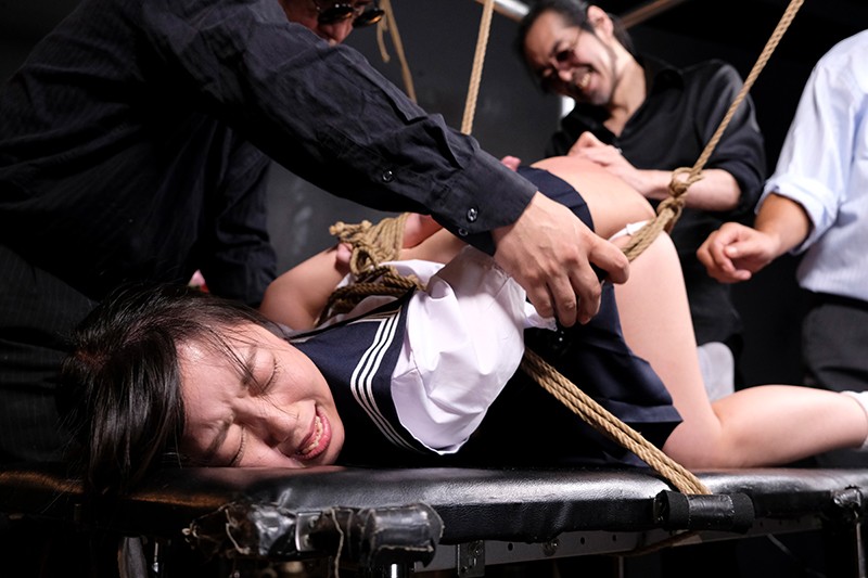 美少女たちがイキ殺される残虐の完全保存版映像! 淫獣猟奇倶楽部BEST 狂熱の蜜肉餌食