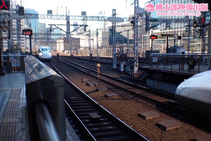 だらしないIカップの敏感奥さん 松坂美紀