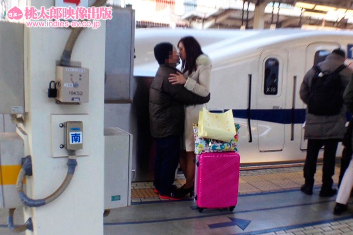 だらしないIカップの敏感奥さん 松坂美紀