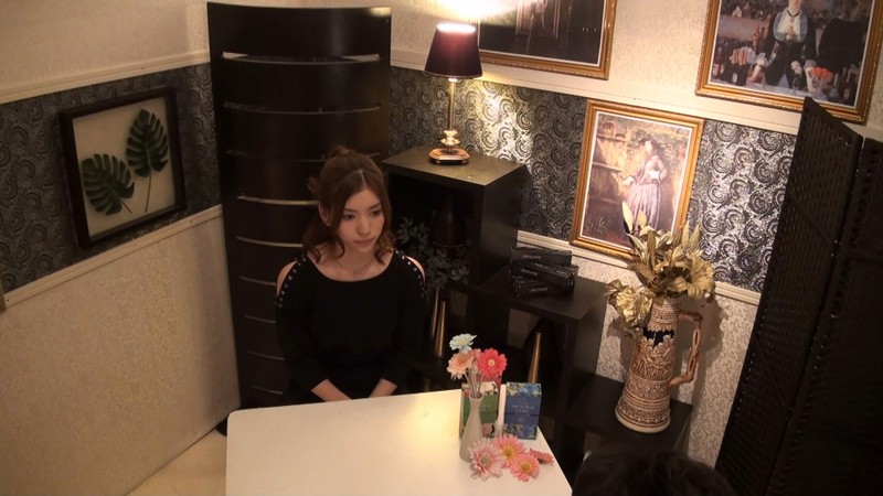 極上妻を究極厳選!あの興奮を再び!西麻布高級人妻性感オイルマッサージ43人8時間豪華保存版!!