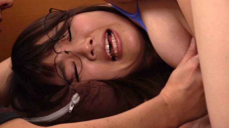 グラマラス巨乳メガネ美人 Part.3