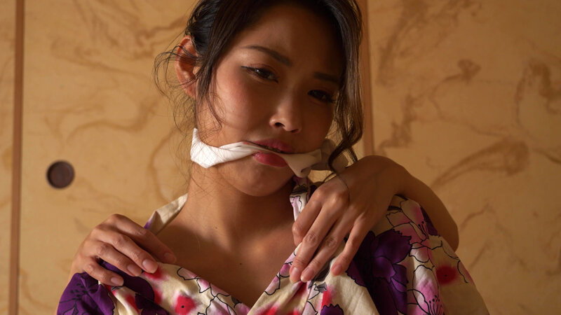 囚われてしまったグラビアアイドル 2 梅澤かんな