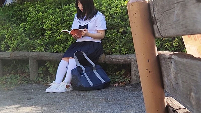 138cmちびっこ女学生ストーキング・ブルース