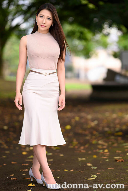 清楚な仮面を被った肉食シロウト奥さん降臨！！ 伝説級の騎乗位人妻 柴咲あいの 35歳 AVデビュー！！