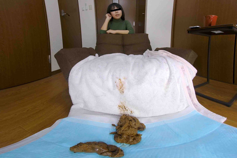 【VR】おとなしい人見知り女子の豪快なうんこ