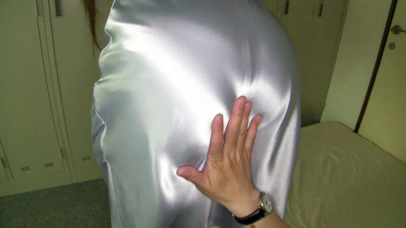 ぶっかけ!つるつるサテン美女Z