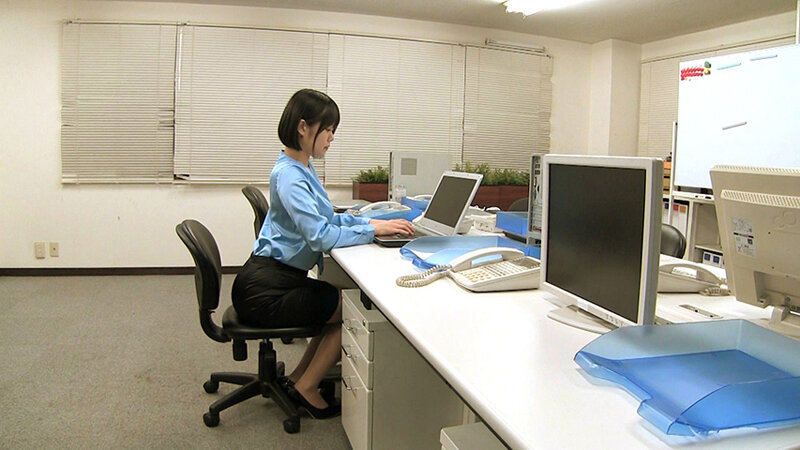 ぶっかけ!つるつるサテン美女Z